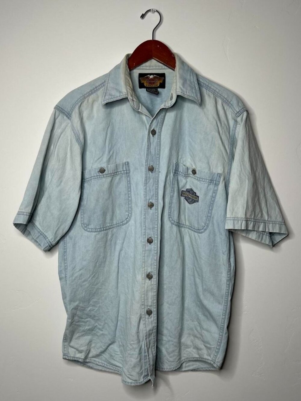 Harley Davidson blue cotton denim button up shirt Size M 100% cotton